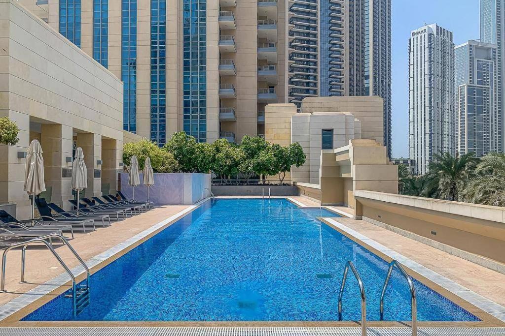 두바이 Lux 1Br 2 Min To Burj Khalifa 아파트 외부 사진